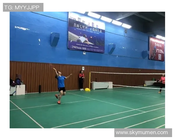 武汉羽毛球队包夹战术解析与实战应用探讨 武汉羽毛球队包夹战术解析与实战应用探讨