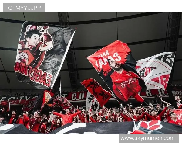 深入分析上海足球队的战术演变与转换打法的关键要素 深入分析上海足球队的战术演变与转换打法的关键要素