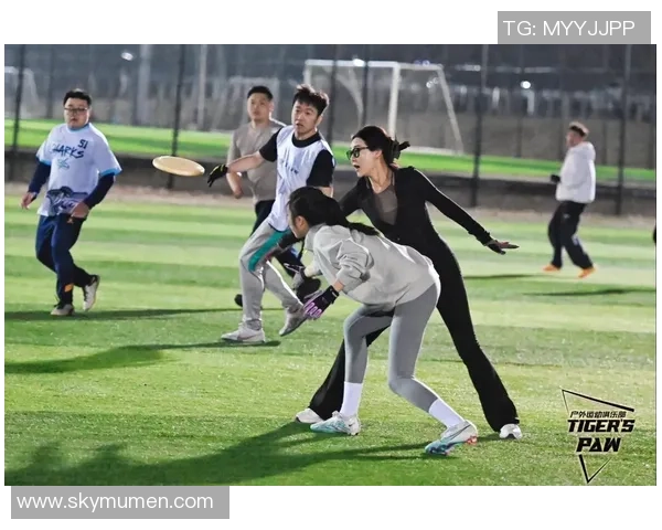重庆飞盘队如何通过团队协作变革提升竞技水平与凝聚力