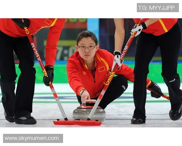 捷克与中国冰壶对决精彩上演12月5日赛场见证巅峰对决
